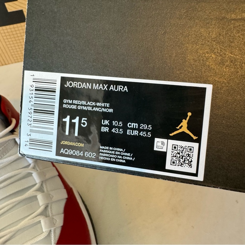Final Sale!!! 🌺 NIKE 🌺  JORDAN MAX AURA 👟 - Picture 13 of 14